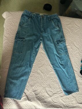 Universal Thread Light Blue Boyfriend Denim Jeans
